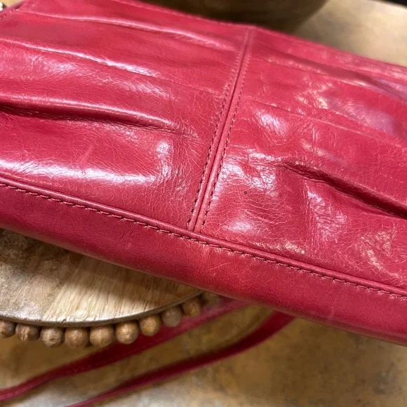 The Sak Limited Edition Pink Leather Crossbody Bag - Picture 6 of 16